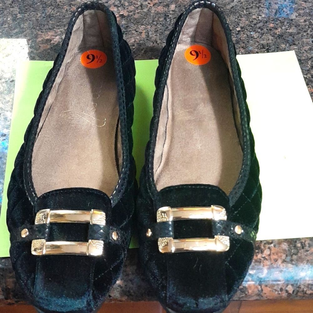 Aerosoles Quilted Ballet Flats...Size 9.5...NEW...(SEE Description)....
